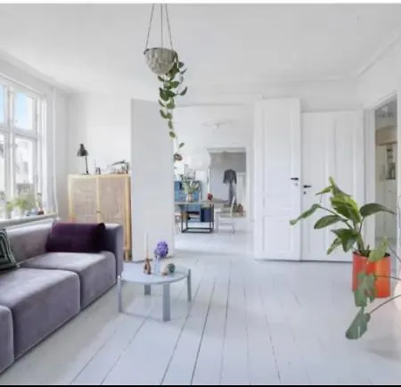 Apartmán Beautiful With A Private Rooftop Terrace